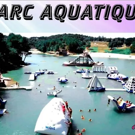 Vue Sur La Cité Médiévale -clim-parking Apartamento